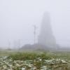 Mehr Nebel als Schnee am Bismarckdenkmal.