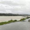 An der Donau richten sich die Menschen auf Hochwasser ein.