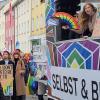 „Selbst & bestimmt“: Unter diesem Motto feierten am Samstag rund 2000 Menschen den Christopher Street Day in Ulm und Neu-Ulm.