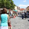 Pünktlich zum Marktsonntag soll das Wetter wieder besser werden. Die Stadt rechnet trotz der Baustelle an der B300 mit vielen Besuchern, da viel geboten wird.