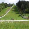 Geometrisches Fotomotiv: die Skisprungschanze am Kulm.