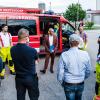 Staatsminister Fabian Mehring beim Besuch der Feuerwehr Westendorf.