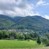 Wenn sich die Anstrengung lohnt und Aussichten wie diese auf einen warten: Der Fernradweg „Ciclabile dell‘oglio“ führt von den Alpen hinunter ins Tal – immer mal gilt es dennoch den einen oder anderen Anstieg zu bezwingen.