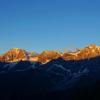 Sonnenaufgang über dem 3.905 Meter hohen Ortler in Südtirol - der Ortler Höhenweg führt rund um das gewaltige Bergmassiv.