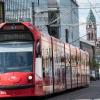 An einer Straßenbahnhaltestelle musste ein Junge aus einer Notlage gerettet werden. (Foto: Illustration)