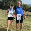  Tabea Stumpf und Tobias Anton wurden jeweils mit dem Ehrenpreis einer handgeschnitzten Gämse und eines Steinbocks ausgezeichnet.