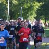 Tausende Menschen sind beim Einstein-Marathon am Sonntag bei bestem Wetter durch Ulm und Neu-Ulm gejoggt. 