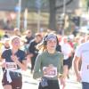 Tausende Menschen sind beim Einstein-Marathon am Sonntag bei bestem Wetter durch Ulm und Neu-Ulm gejoggt. 