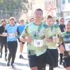 Tausende Menschen sind beim Einstein-Marathon am Sonntag bei bestem Wetter durch Ulm und Neu-Ulm gejoggt. 