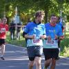 Tausende Menschen sind beim Einstein-Marathon am Sonntag bei bestem Wetter durch Ulm und Neu-Ulm gejoggt. 