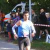 Tausende Menschen sind beim Einstein-Marathon am Sonntag bei bestem Wetter durch Ulm und Neu-Ulm gejoggt. 