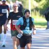 Tausende Menschen sind beim Einstein-Marathon am Sonntag bei bestem Wetter durch Ulm und Neu-Ulm gejoggt. 