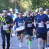 Tausende Menschen sind beim Einstein-Marathon am Sonntag bei bestem Wetter durch Ulm und Neu-Ulm gejoggt. 