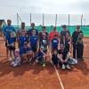 Die Abteilung Tennisjugend des TSV Schiltberg veranstaltete für ihre U10 Tenniskinder ein Eltern-Kind-Turnier. Bei bestem Herbstwetter fanden tolle Spiele statt, bei dem die Kinder mit ihren Eltern viel Spaß hatten. 