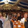 Viel Spaß hatten die Gäste während des Oktoberfestes in Langenneufnach.