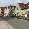 Hier am Liebfrauenmünster in der Reichsstraße können sich Händler eine Absenkung der Bordsteine vorstellen.