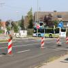 Busse können seit einiger Zeit wieder die Baustelle passieren. Bald soll die Strecke auch für den regulären Verkehr freigegeben werden.