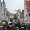 Trotz wenig freundlicher Temperaturen glich der Bereich ab der Günzbrücke über die Wies bis zum Anfang der Fürst-Fugger Straße einer überfüllten Fußgängerzone.