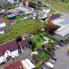 Auf dem Grundstück Augsburger Straße 7 und 9 in Fischach, das übernächste Grundstück oberhalb des Discounters Netto, soll die Marktgemeinde eine völlig neue Infrastruktur mit einem MVZ und einer Sparkassen-Filiale erhalten. Am Dienstag geht es im Gemeinderat um das Thema.