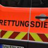 Bei einem Unfall in Bäumenheim hat sich eine Radfahrerin verletzt.