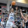 Ference Gille und die Basketballer der BG Hessing Leitershofen/Stadtbergen wollen gegen Coburg in eigener Halle die weiße Weste wahren.