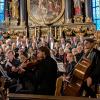 Die Chorgemeinschaft Niederschönenfeld-Feldheim, Mitglieder des Universitätschores Regensburg sowie des Campus-Amoenus-Orchesters boten in der Klosterkirche ein anspruchsvolles Konzert.