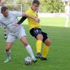 Mit zwei Treffern drehte Dennis Kügle (rechts) vom TSV Leitershofen das Spiel beim SC Biberbach, das die Almkicker nach 1:3-Rückstand noch mit 5:3 gewannen.