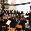 Eine beeindruckende kirchenmusikalische Stunde boten der Kammerchor Calypso, Solisten und Instrumentalisten den etwa 400 Hörern in der Höchstädter Stadtpfarrkirche. 