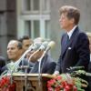 Kennedys Rede vor dem Schöneberger Rathaus geht um die Welt. (Archivbild)