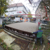 Die nachhaltige Flachsbrücke am Lautenberg in Ulm wird eingehoben.