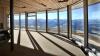 Essen und Trinken mit Ausblick im neuen Nebelhorn-Gipfelrestaurant: Das Panorama reicht von der Zugspitze im Osten bis zum Bodensee im Westen. Die riesigen Scheiben und die Brüstung aus Glas geben wundervolle Blicke frei.