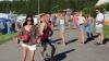 Mit Zelten, Klamotten und Getränken strömen am Donnerstag tausende Electro-Fans aus ganz Deutschland auf das Gelände des Allgäu Airports in Memmingerberg. Dort hat mit dem Warm-up-Rave am Abend das Ikarus-Festival begonnen, zu dem bis Sonntag über 30.000 Menschen erwartet werden. allgaeu.life versorgt Dich mit den besten Bildern von allen Festival-Tagen.