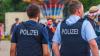 Was für eine Party! Mit peitschenden Beats ist am Freitag das Ikarus-Festival in Memmingerberg richtig durchgestartet. Auf den sechs Bühnen heizten die DJs den Besuchern ein, die sich auch von zwei Gewitterschauern nicht vom Tanzen und Feiern abhalten ließen. Wir zeigen Dir die besten Bilder des Ikarus-Freitags von unserem Fotografen Benedikt Siegert.