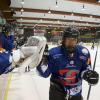 Im ersten Heimspiel der Eishockey-Bayernliga hat der HC Landsberg Miesbach zu Gast. Die 60 Minuten reichen nicht aus. Hier die Bilder vom Spiel. Die Partie endete mit 5:6.