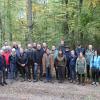 Der Nördlinger Stadtrat hat sich bei einem Waldbegang über die aktuelle Lage im Stiftungswald informiert.