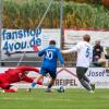 Da war der VfL Ecknach im Landkreisderby noch obenauf: Serhat Örnek traf in dieser Szene zum 1:0. BCR-Keeper Hannes Treffler war machtlos und auch Maxi Merwald konnte nur zuschauen. Danach vergab der VfL aber viele Chancen, während Rinnenthal zweimal jubelte.  