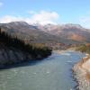 Unbefestigt, kalt, klar: ein Flusslauf im Denali-Nationalpark.