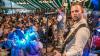 Tausende Allgäuer haben am Samstagabend noch einmal auf der Allgäuer Festwoche in Kempten gefeiert. Nachdem am Vorabend ein heftiges Gewitter über dem Gelände niederging, gab es am Samstag ideale Bedingungen. Und so wurde vor der Bühne im Stadtpark und in den Zelten bei bester Laune gesungen, geschaukelt und getanzt.