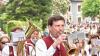 Da war Musik drin: Beim Festumzug des 53. Bezirksmusikfestes im Westallgäu boten knapp 40 Gruppen den Zuschauern, die zuhauf die Straßen in Simmerberg säumten, ein prächtiges Bild mit viel Musik. Hier gibt's die besten Bilder von Bettina Buhl.