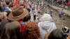 Und nei in den Bach! Über 1.000 Memminger Männer und Burschen sind am Samstag punkt 8 Uhr in den Stadtbach gejuckt. Wir zeigen Dir die Bilder!