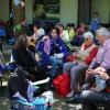 Am weltweiten Tag des Strickens kamen in Memmingen 189 Menschen zusammen, um gemeinsam am neuen deutschlandweiten Rekord zu stricken. Sieh hier die Bilder in unserer Galerie.