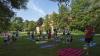 Wow! Rund 120 Yoga-Begeisterte kamen in Memmingen zum Auftakt des AZ-Yogasommers mit Trainerin Nadja Ehlert.