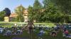 Wow! Rund 120 Yoga-Begeisterte kamen in Memmingen zum Auftakt des AZ-Yogasommers mit Trainerin Nadja Ehlert.