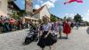 Blauer Himmel zum Höhepunkt: 82 Gruppen zogen am Sonntag zum Ausklang des Bezirkmusikfests 2019 durch Schrattenbach. Hier gibt's alle Fotos!