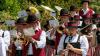 Blauer Himmel zum Höhepunkt: 82 Gruppen zogen am Sonntag zum Ausklang des Bezirkmusikfests 2019 durch Schrattenbach. Hier gibt's alle Fotos!