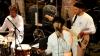 Der Start des Kemptener Jazzfrühlings ist geglückt. Die 19-köpfige Formation „Poly Radiation“ um Sänger Victor Sepulveda Rodriguez liefert vom Stadttheater aus einen energetischen Bigband-Sound für die Fans an den Bildschirmen. In Zeiten von Corona erfolgt die 36. Auflage der Jazzreihe als Live-Stream.
 