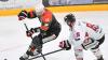 Der ESVK hat das Playoff-Viertelfinale der DEL2 gegen Freiburg ausgeglichen: Beim 6:3-Sieg am Sonntag (25.4.2021) trafen Tobias Wörle, Sami Blomqvist, Max Lukes, John Lammers, Daniel Oppolzer und Joey Lewis für die Joker. Die besten Fotos in unserer Eishockey-Bilder-Galerie.
