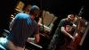 Das Leo Betzl Trio bringt - dank Live-Stream aus dem Stadttheater - Modern Jazz und Acoustic Techno ins heimische Wohnzimmer der Jazzfans.  Besetzung: Sebastian Wolfgruber am Schlagzeug, Leo Betzl am Klavier und Maximilian Hirning am Kontrabass.