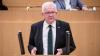 1988 wurde er wieder in den Landtag gewählt. 1992 verpasste er wegen eines innerparteilichen Streits und wegen der Kandidatur von Helmut Plamer im Landkreis Nürtigen den Einzug ins Landesparlament in Stuttgart. Seit 1996 ist der Grünen-Politiker ununterbrochen Mitglied des Landtags Baden-Württemberg.