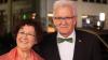 Winfried Kretschmann war früher Gymnasiallehrer und unterrichtete Biologie, Chemie und Ethik. Mit seiner Frau Gerlinde ist er seit 1975 verheiratet. Seine Frau unterrrichtete bis 2011 als Grundschullehrerin und ist selbst bei den Grünen politisch aktiv. Bis 2009 war sie Mitglied des Gemeinderats Sigmaringen. Das Ehepaar hat drei Kinder und lebt in einem Stadtteil von Sigmaringen.